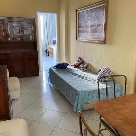 Apartamento Em Copacabana A Um Quarteirao Da Praia! Apartment Rio de Janeiro Ngoại thất bức ảnh